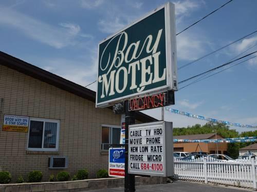 Bay Motel By Oyo Бей-Сіті Екстер'єр фото
